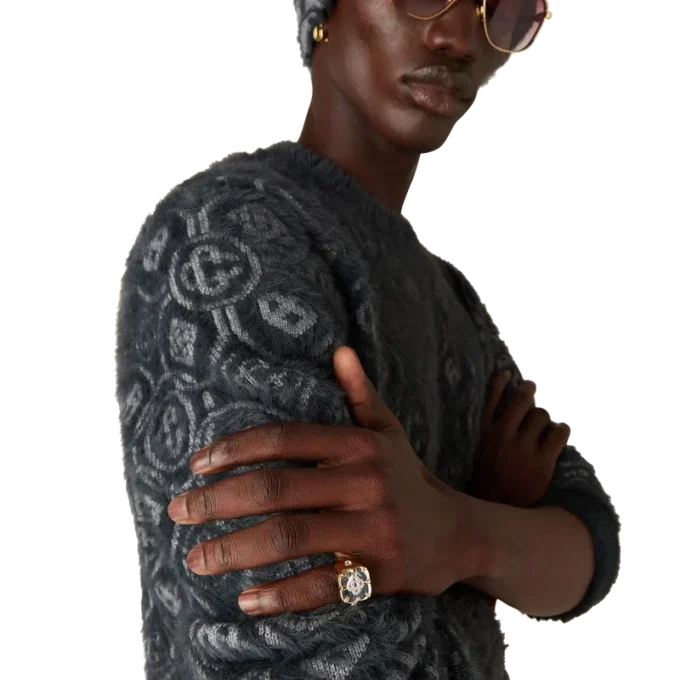 Anel com logótipo Cc