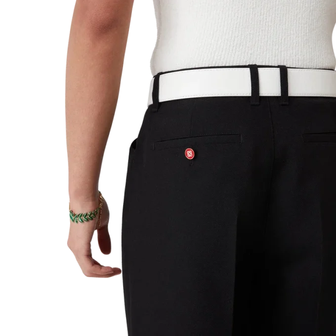 Calças Chino com pregas