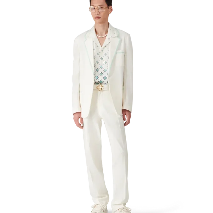 Calças de linho plissadas