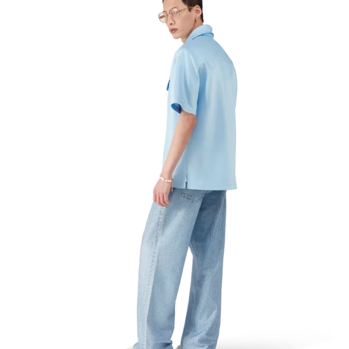 Calção de manga curta com fecho de correr de um quarto em cetim