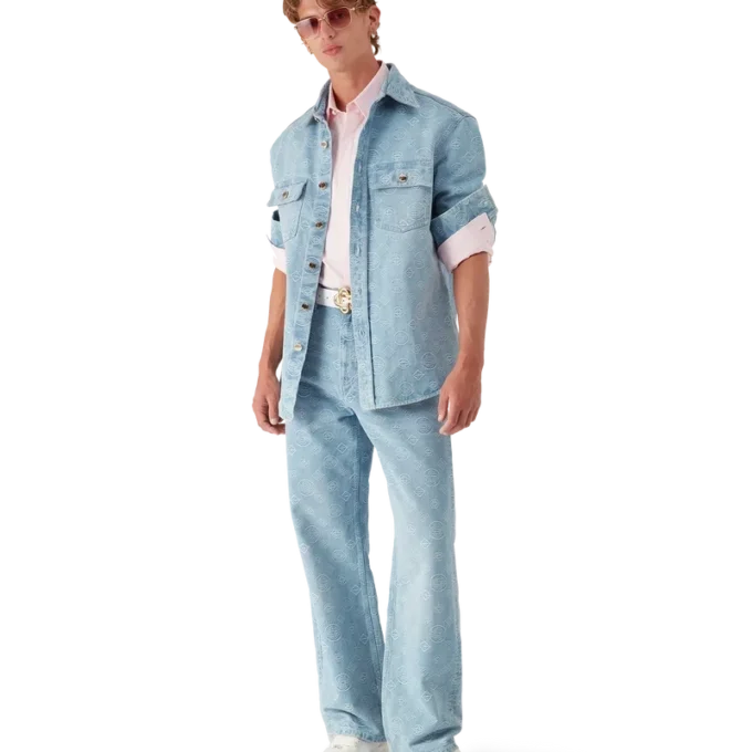 Camisa de ganga com monograma Camisa de ganga com monograma