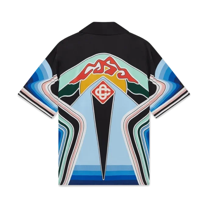 Camisa de seda de calção com padrão gráfico de montanha