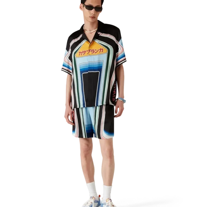 Camisa de seda de calção com padrão gráfico de montanha