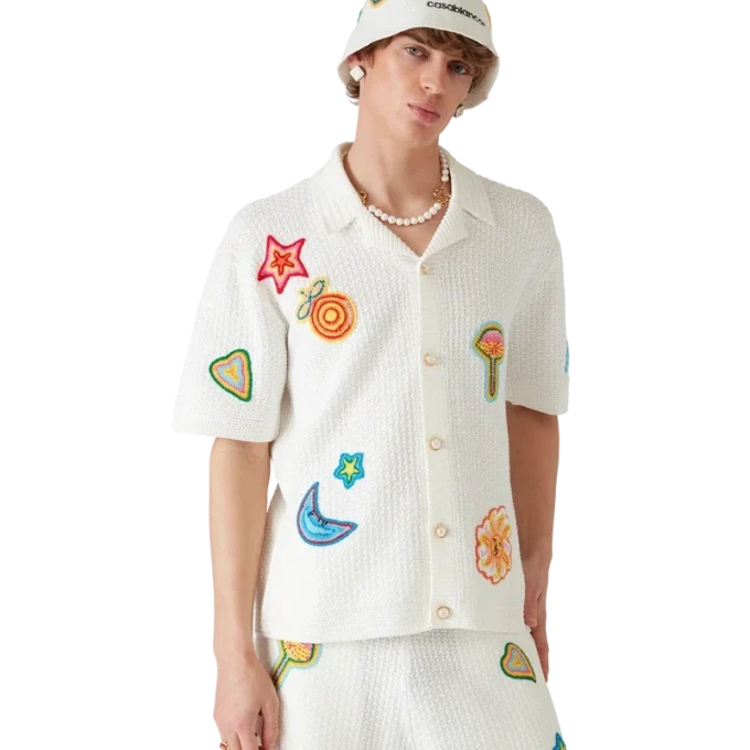 Camisas com Motivos em Croché Camisas com Motivos em Croché