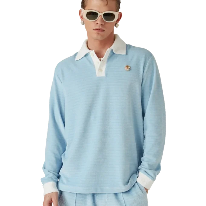 Camisas com riscas de veludo