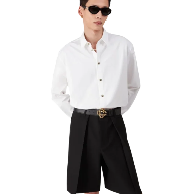 Camisas de algodão brancas