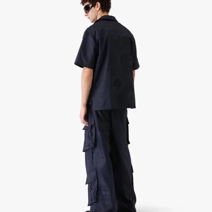 Camisas de calções com monograma em meio-tom azul-marinho Camisas de calções com monograma em meio-tom azul-marinho