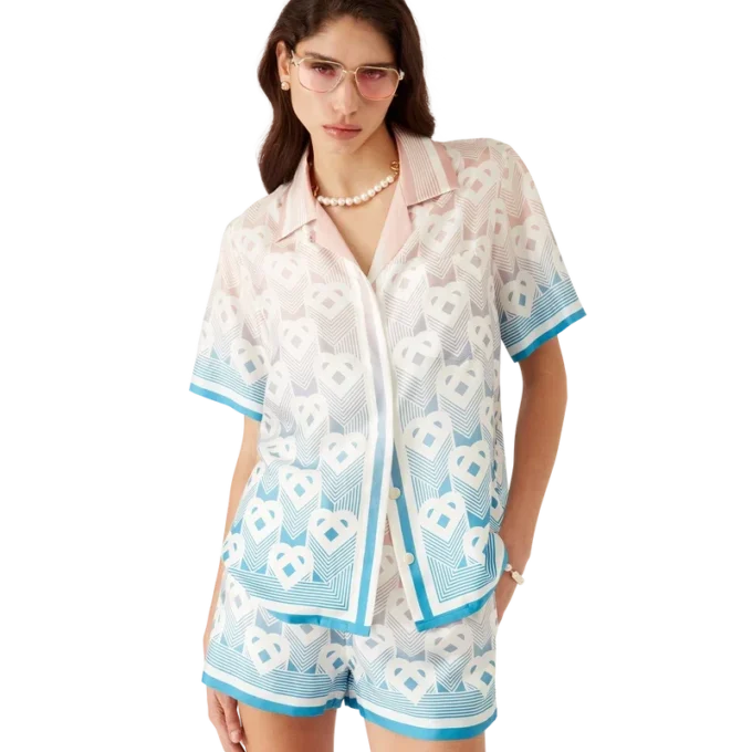 Camisas de calções em seda com monograma de corações em degradê Camisas de calções em seda com monograma de corações em degradê
