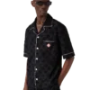 Camisas de calções em tecido de toalha com monograma Camisas de calções em tecido de toalha com monograma