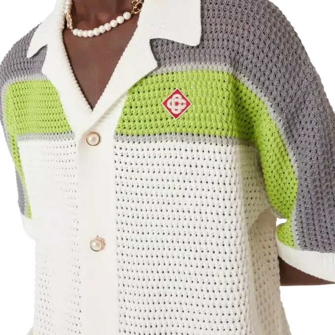 Camisas de croché às riscas