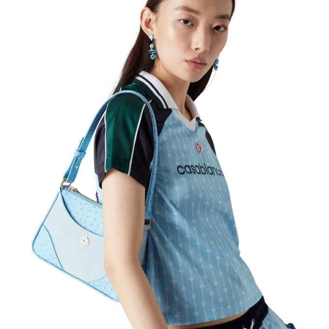 Camisas de futebol Laurel com riscas finas