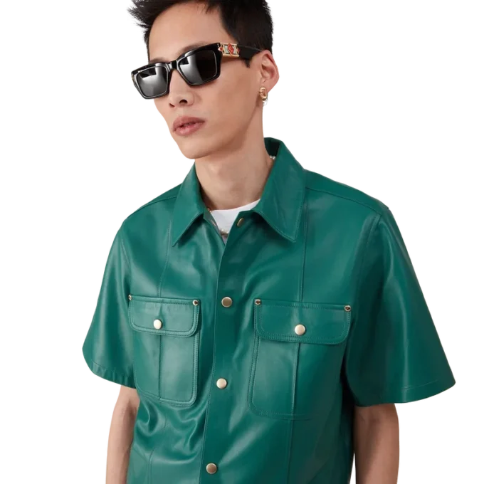 Camisas de manga curta em pele