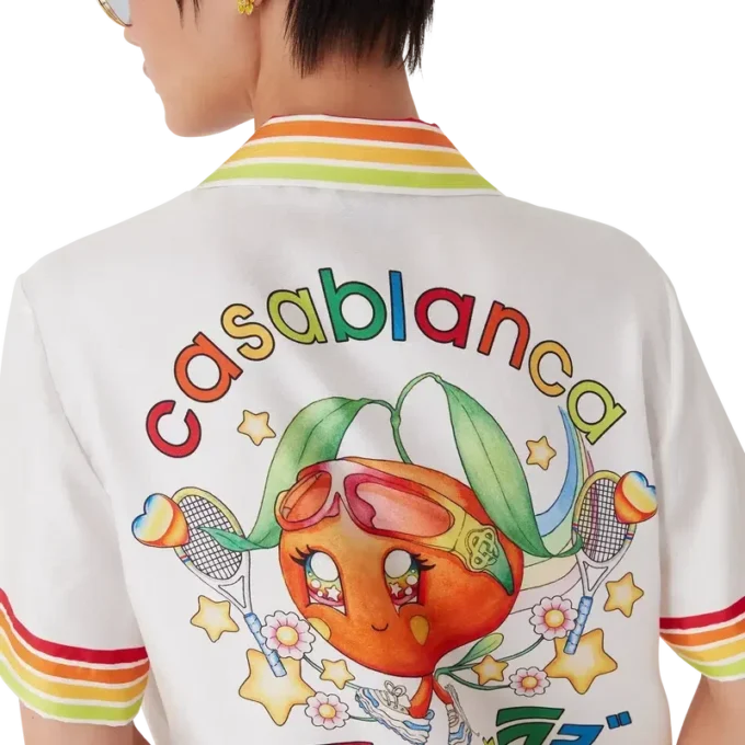 Camisas de manga curta em sarja de seda com mascote laranja Camisas de manga curta em sarja de seda com mascote laranja