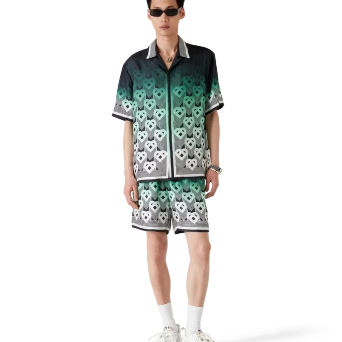 Camisas de seda de manga curta com monograma em degradê Camisas de seda de manga curta com monograma em degradê