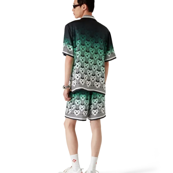 Camisas de seda de manga curta com monograma em degradê Camisas de seda de manga curta com monograma em degradê