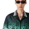 Camisas de seda de manga curta com monograma em degradê Camisas de seda de manga curta com monograma em degradê