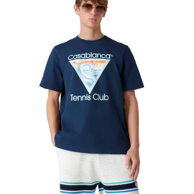 Camiseta com o ícone do clube de ténis