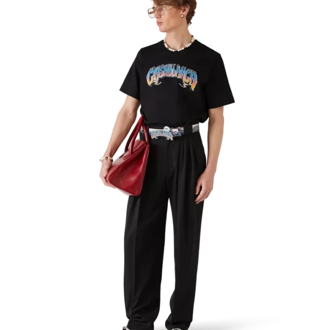 Camiseta Gradient Gothic Camiseta Gradient Gothic