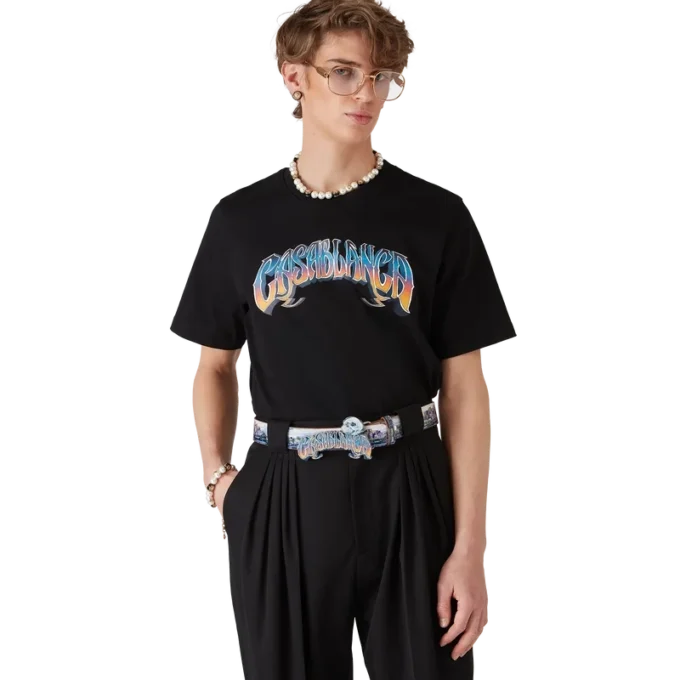 Camiseta Gradient Gothic Camiseta Gradient Gothic