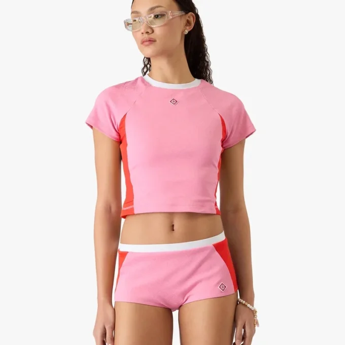 Camisola de calções de manga curta com monograma rosa Camisola de calções de manga curta com monograma rosa