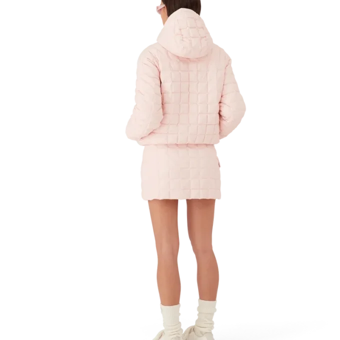 Casaco com capuz acolchoado em nylon