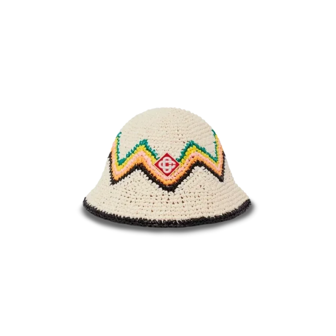 Chapéu de croché em ráfia