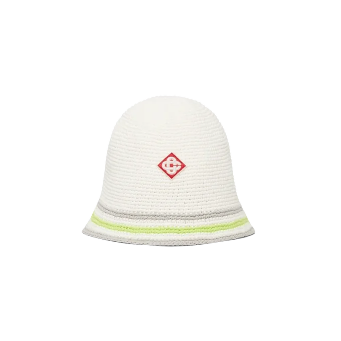 Chapéu de croché às riscas