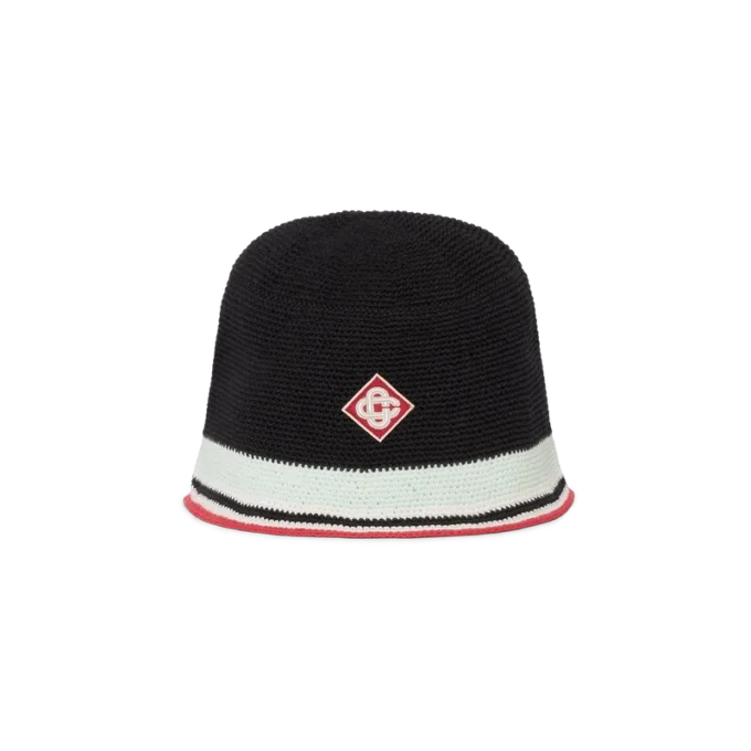 Chapéu de croché às riscas