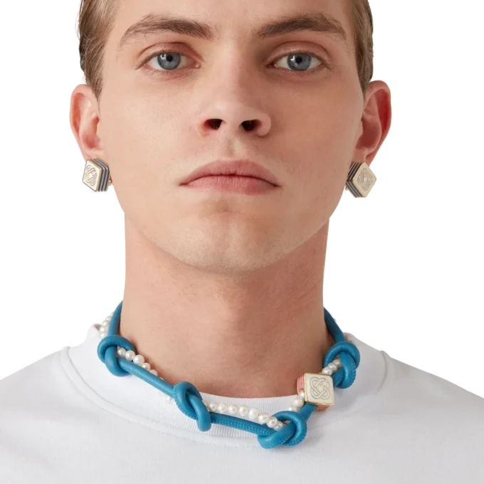 Colar com nó azul Colar com nó azul