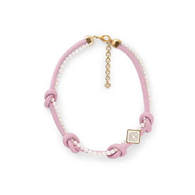 Colar com nó rosa Colar com nó rosa