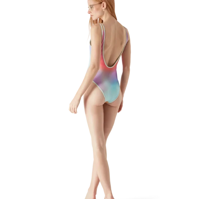 Fato de banho com gradiente de vidro