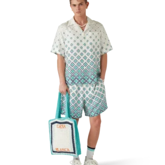 Mala de croché às riscas