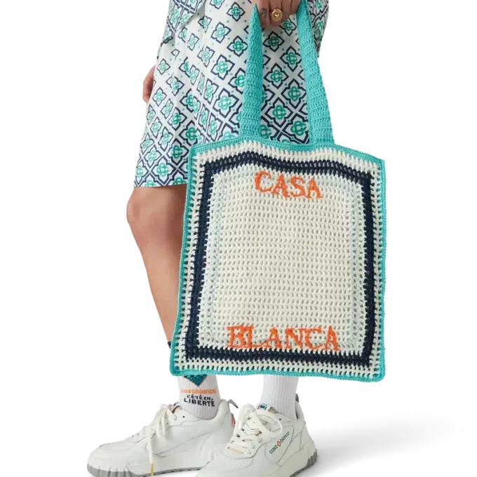 Mala de croché às riscas