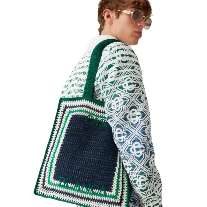 Mala de croché às riscas