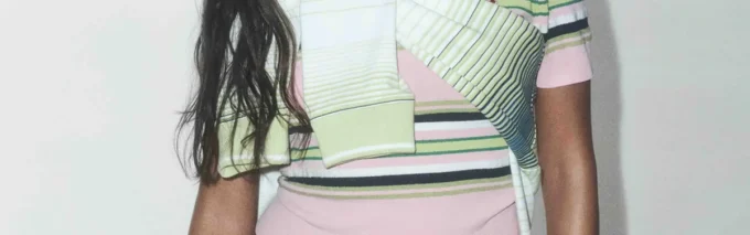 Calças de ganga com efeito desgastado e grafite