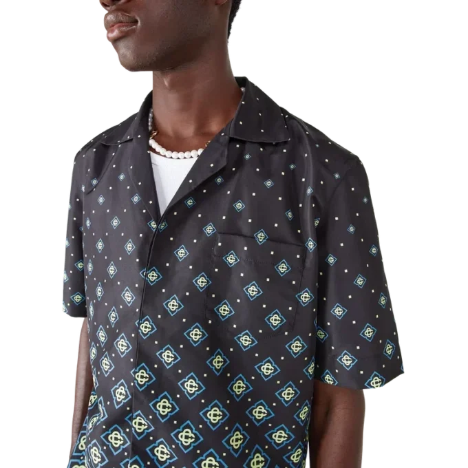Roupa de banho de calções com monograma preto degradê Roupa de banho de calções com monograma preto degradê