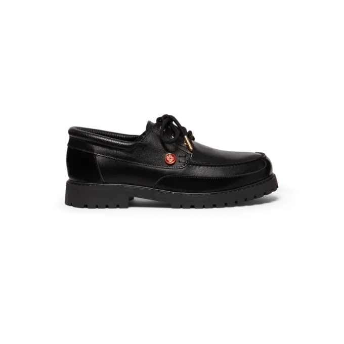 Sapatos náuticos de couro preto para homem