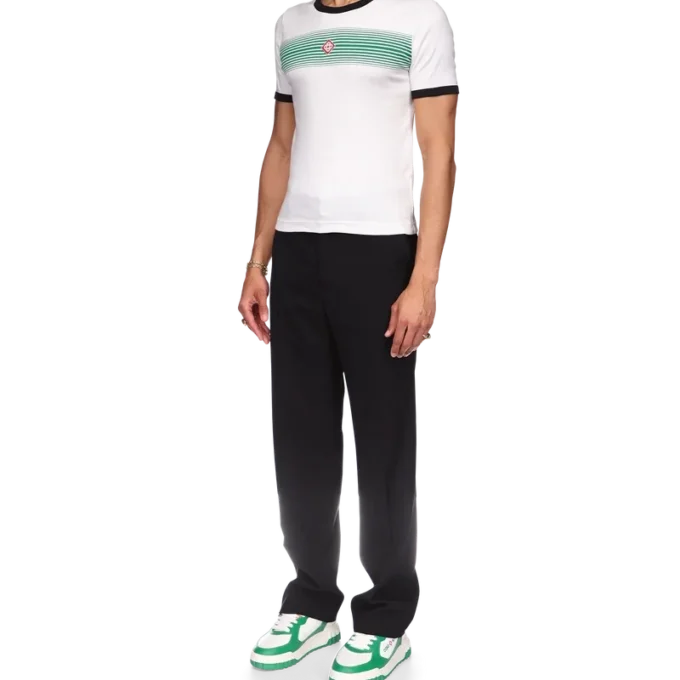 T-shirt com riscas degradadas