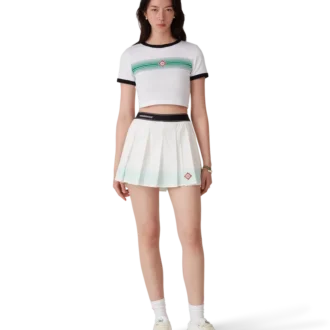 T-shirt com riscas em degradê