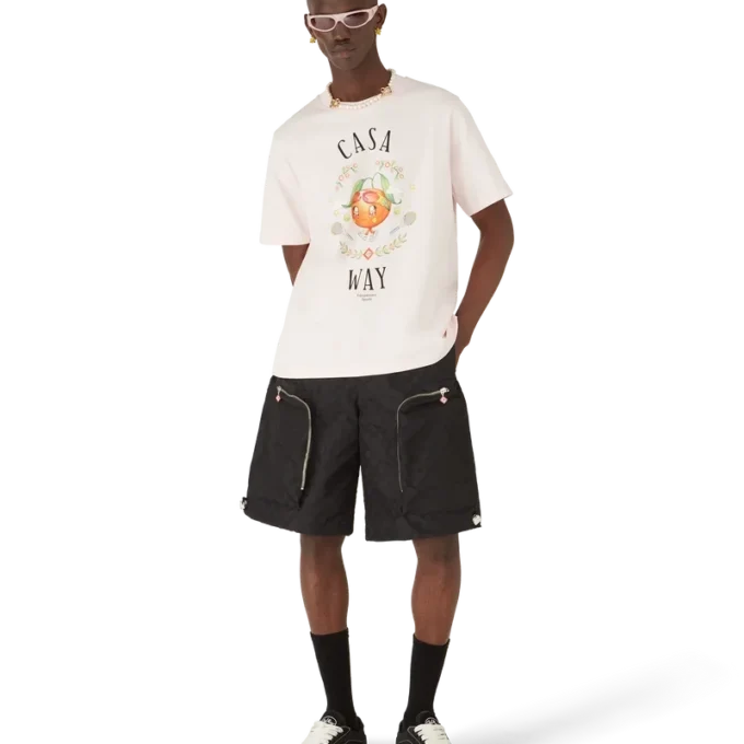 T-shirt de manga curta com mascote laranja da Casa Way T-shirt de manga curta com mascote laranja da Casa Way