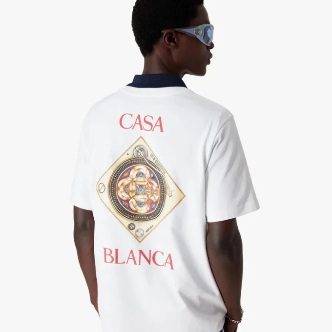 T-shirt de manga curta Plafond Orne De Musique T-shirt de manga curta Plafond Orne De Musique