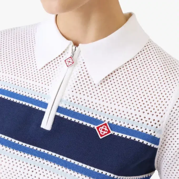 Top de malha com riscas brancas e azuis Top de malha com riscas brancas e azuis