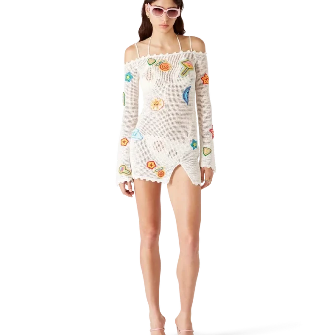 Vestido de croché com motivos