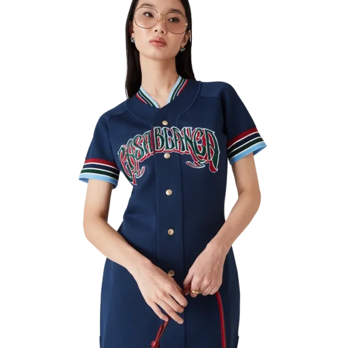 Vestido de malha estilo basebol