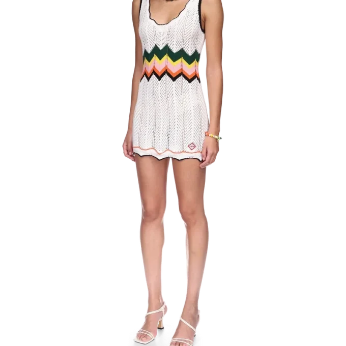 Vestido de renda com padrão chevron Vestido de renda com padrão chevron